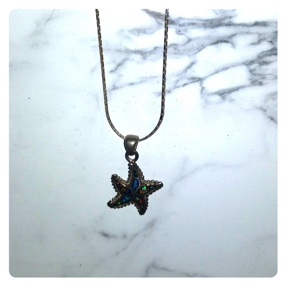Starfish necklace